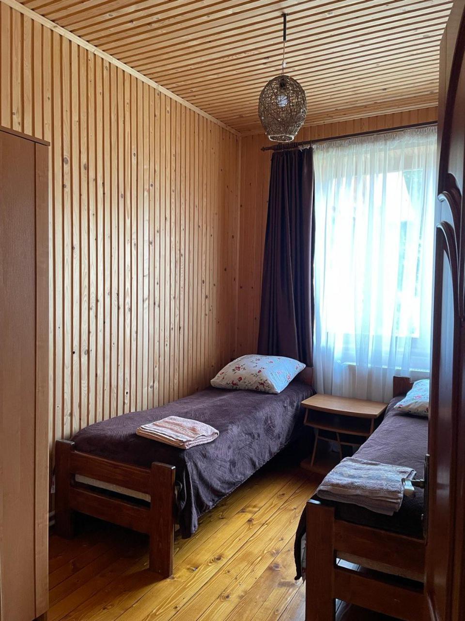Старе Подвір'Я Verkhovyna Esterno foto